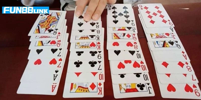 Cách chơi bài 32 lá thu hút, thú vị được nhiều bet thủ yêu thích.