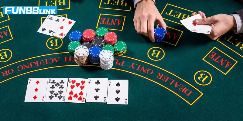 Cách Chơi Bài Poker Fun88: Nhập Môn Cược Cần Nắm Bắt Gì?
