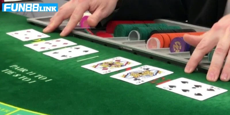 Người chơi cần có kinh nghiệm để nhận biết nhóm kéo Baccarat online uy tín.